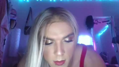 Snapshot of jazzydiamonds417 chatting on October 31, 2025, 9:32 am jazzydiamonds417 online show from October 31, 2025, 9:32 am