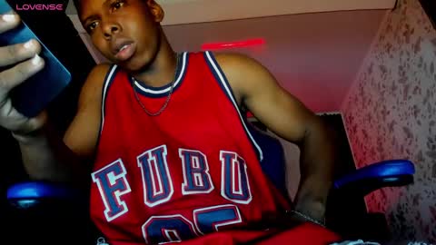 Snapshot of jd_thebaby chatting on February 19, 2025, 12:44 pm jd thebaby online show from February 19, 2025, 12:44 pm