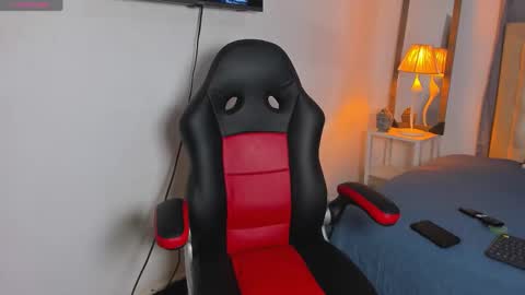 Snapshot of jdaniel_shellby chatting on January 10, 2025, 1:42 am jhon online show from January 10, 2025, 1:42 am