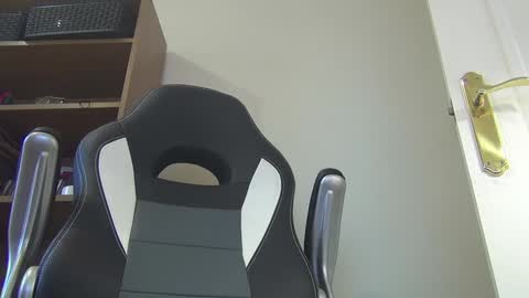 Snapshot of jeeves4469 chatting on January 10, 2025, 10:28 am Chris online show from January 10, 2025, 10:28 am