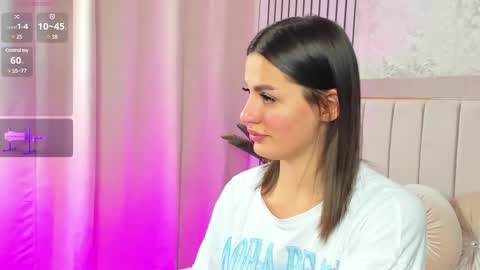 Snapshot of jelisse_jones chatting on December 21, 2024, 12:06 pm Jelisse online show from December 21, 2024, 12:06 pm