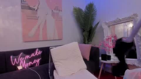 Snapshot of jelly__beanss chatting on October 6, 2025, 7:22 pm jelly__beanss online show from October 6, 2025, 7:22 pm