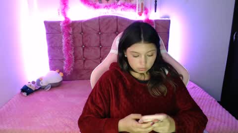 Snapshot of jennal_010 chatting on December 11, 2024, 10:27 pm jennal_010 online show from December 11, 2024, 10:27 pm