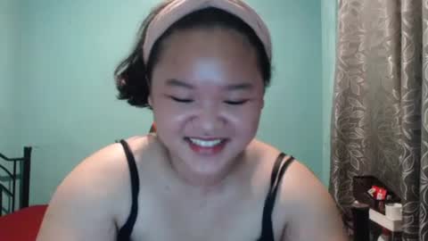 Snapshot of jennalyn_19 chatting on March 3, 2025, 5:39 pm jennalyn_19 online show from March 3, 2025, 5:39 pm