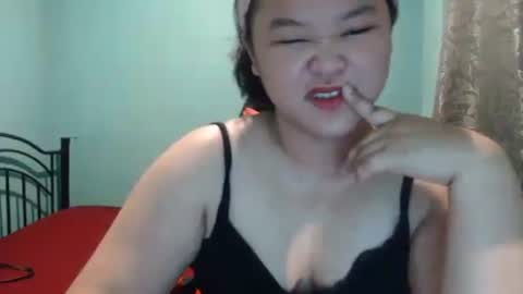 Snapshot of jennalyn_19 chatting on March 4, 2025, 7:01 pm jennalyn_19 online show from March 4, 2025, 7:01 pm