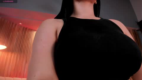 Snapshot of jennaolson chatting on February 25, 2025, 6:31 pm Jenna Olson online show from February 25, 2025, 6:31 pm