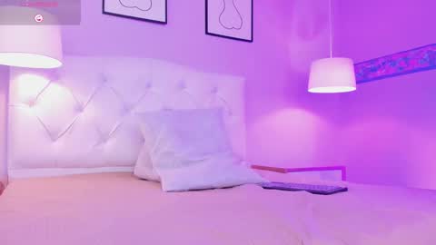 Snapshot of jenny_golden1 chatting on February 20, 2025, 6:46 pm Jenny  online show from February 20, 2025, 6:46 pm