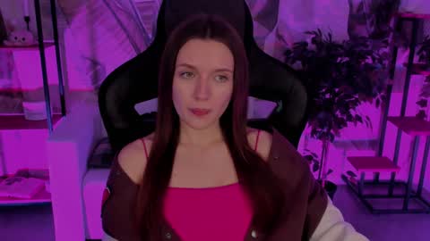 Snapshot of jennydens chatting on December 21, 2024, 9:12 am Jenny NO Nude online show from December 21, 2024, 9:12 am