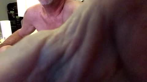 jerkinoff00 online show from January 11, 2025, 6:45 am