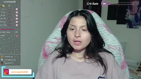 Snapshot of jessica_gomezz chatting on December 5, 2024, 10:45 pm Jessica gomez online show from December 5, 2024, 10:45 pm