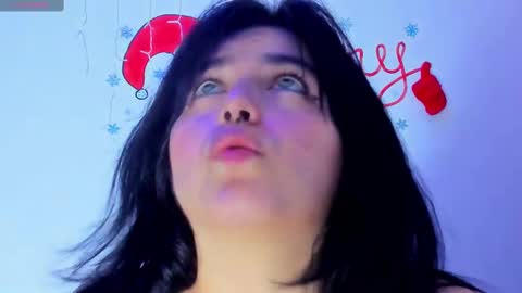 jessicared18 online show from December 26, 2024, 3:16 am