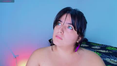 jessicared18 online show from November 17, 2025, 4:24 pm