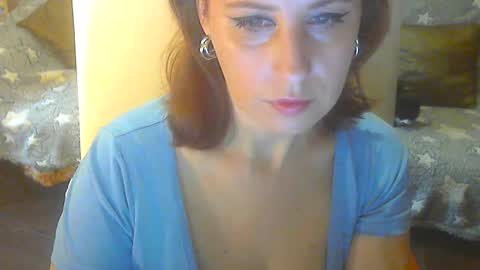 Snapshot of jessjess4you chatting on September 14, 2025, 1:43 pm jessjess4you online show from September 14, 2025, 1:43 pm