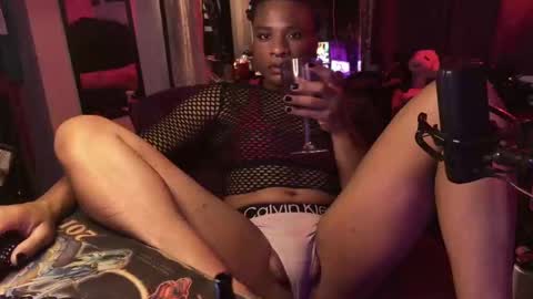 Snapshot of jetsdomain chatting on September 26, 2025, 1:42 am Beastly Beauty online show from September 26, 2025, 1:42 am