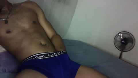 Snapshot of jg1105 chatting on January 25, 2025, 4:34 am jg1105 online show from January 25, 2025, 4:34 am