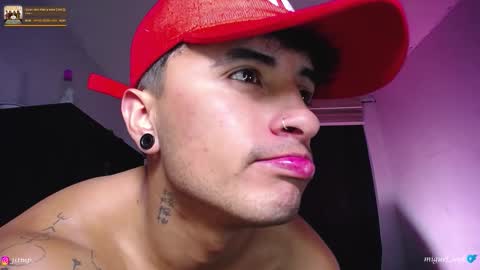 Snapshot of jhon_mendoza_ chatting on October 9, 2025, 6:00 am jhon_mendoza_ online show from October 9, 2025, 6:00 am