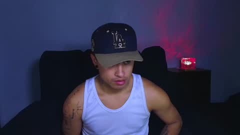 Snapshot of jhon_mendoza_ chatting on October 17, 2025, 8:39 am jhon_mendoza_ online show from October 17, 2025, 8:39 am