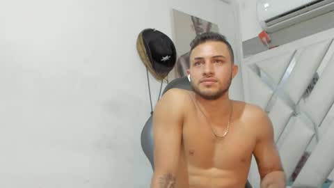 Snapshot of jhonny_flames7 chatting on January 25, 2025, 9:57 am jhonny online show from January 25, 2025, 9:57 am