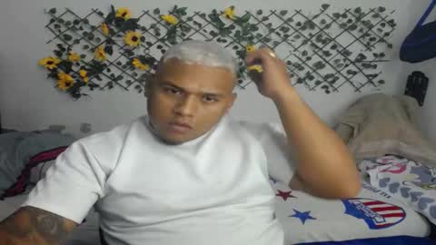 Snapshot of jhonny_marin chatting on October 26, 2025, 3:12 am jhonny_marin online show from October 26, 2025, 3:12 am