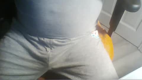 Snapshot of jimmychongax chatting on December 7, 2024, 8:38 pm Jimmychongax online show from December 7, 2024, 8:38 pm