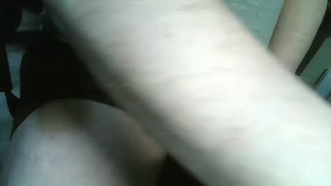 Snapshot of jimmychongax chatting on February 10, 2025, 8:10 pm Jimmychongax online show from February 10, 2025, 8:10 pm