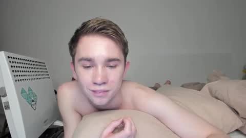 Snapshot of jimyti_bad_boy chatting on February 2, 2025, 1:52 pm jimyti_bad_boy online show from February 2, 2025, 1:52 pm