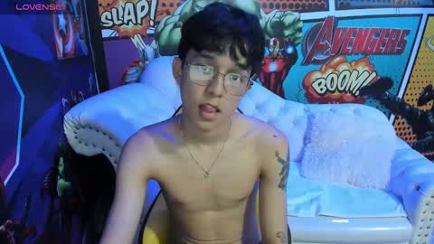 Snapshot of jisus_cat chatting on January 24, 2025, 7:28 pm Jisus online show from January 24, 2025, 7:28 pm