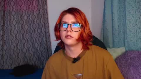 Snapshot of jnick_21 chatting on November 7, 2025, 8:20 pm Nick online show from November 7, 2025, 8:20 pm