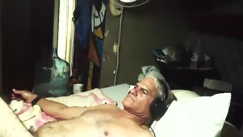 joelcojones online show from December 18, 2024, 11:24 am