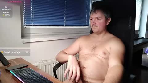 Snapshot of jogger1991 chatting on February 8, 2025, 2:05 pm Jogger1991 online show from February 8, 2025, 2:05 pm