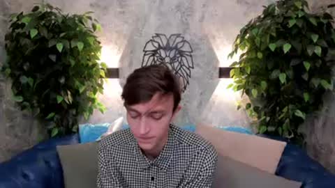 Snapshot of john_weasley chatting on December 20, 2024, 11:32 am John online show from December 20, 2024, 11:32 am