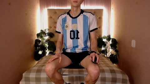 Snapshot of john_weasley chatting on January 2, 2025, 12:24 pm John online show from January 2, 2025, 12:24 pm