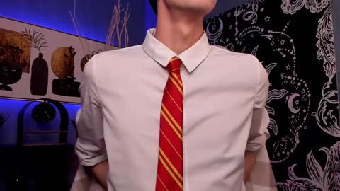 Snapshot of john_weasley chatting on January 4, 2025, 3:49 pm John online show from January 4, 2025, 3:49 pm