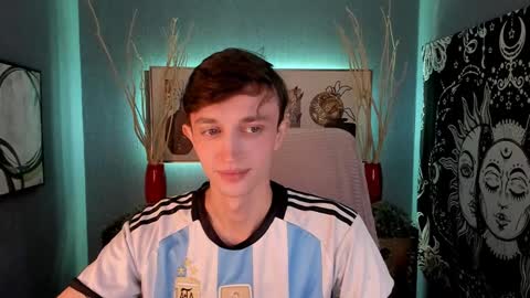 Snapshot of john_weasley chatting on February 6, 2025, 1:27 am John online show from February 6, 2025, 1:27 am