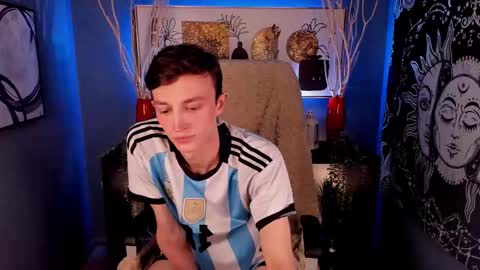 Snapshot of john_weasley chatting on February 23, 2025, 8:22 pm John online show from February 23, 2025, 8:22 pm