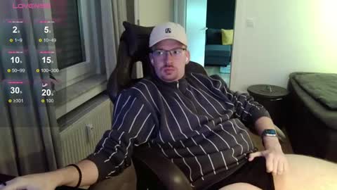 Snapshot of johndor22 chatting on December 1, 2024, 7:25 pm Jones online show from December 1, 2024, 7:25 pm