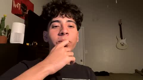 Snapshot of johnj188 chatting on October 8, 2025, 8:34 am johnj188 online show from October 8, 2025, 8:34 am