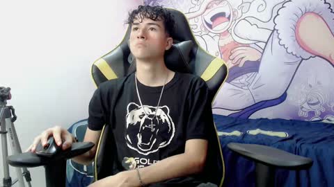 Snapshot of johnny_cagee chatting on December 20, 2024, 6:08 am johnny_cagee online show from December 20, 2024, 6:08 am