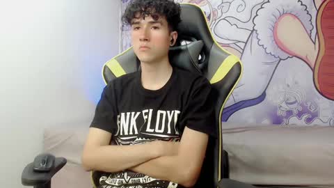 Snapshot of johnny_cagee chatting on January 11, 2025, 7:39 am johnny_cagee online show from January 11, 2025, 7:39 am