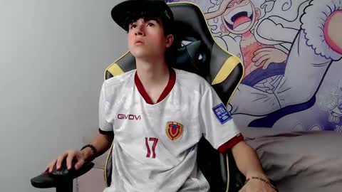 Snapshot of johnny_cagee chatting on January 18, 2025, 7:07 am johnny_cagee online show from January 18, 2025, 7:07 am