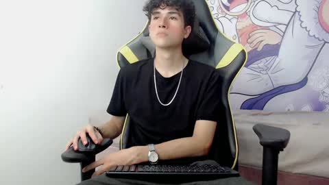 Snapshot of johnny_cagee chatting on January 26, 2025, 4:20 am johnny_cagee online show from January 26, 2025, 4:20 am