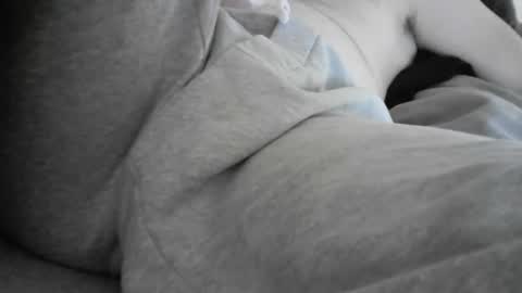 Snapshot of johnperkins6723 chatting on October 28, 2025, 8:33 pm johnperkins6723 online show from October 28, 2025, 8:33 pm