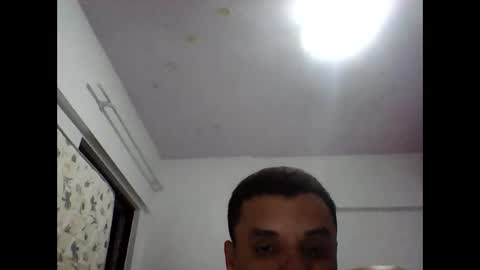 Snapshot of johnziin chatting on February 15, 2025, 11:25 pm johnziin online show from February 15, 2025, 11:25 pm