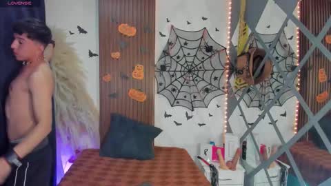 Snapshot of joji_spencer chatting on November 2, 2025, 4:04 am joji_spencer online show from November 2, 2025, 4:04 am