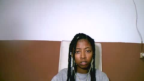 Snapshot of joliekah27 chatting on February 20, 2025, 1:36 am joliekah27 online show from February 20, 2025, 1:36 am