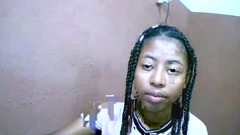 Snapshot of joliekah27 chatting on February 28, 2025, 5:37 am joliekah27 online show from February 28, 2025, 5:37 am