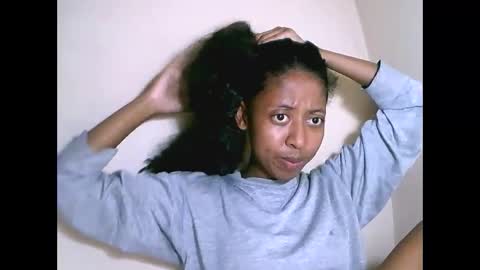 Snapshot of joliekah27 chatting on November 1, 2025, 11:56 am joliekah27 online show from November 1, 2025, 11:56 am