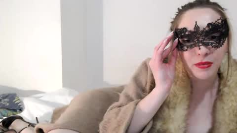 Snapshot of jolieroseeparis chatting on January 4, 2025, 9:09 pm Rose online show from January 4, 2025, 9:09 pm