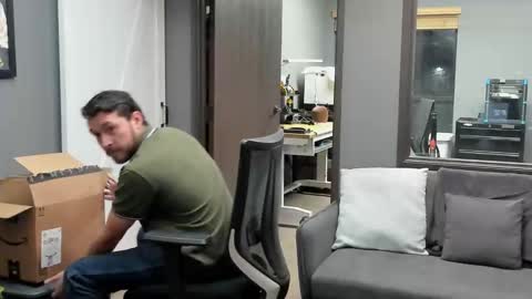 Snapshot of jonadams805 chatting on October 31, 2025, 1:50 am jonadams805 online show from October 31, 2025, 1:50 am