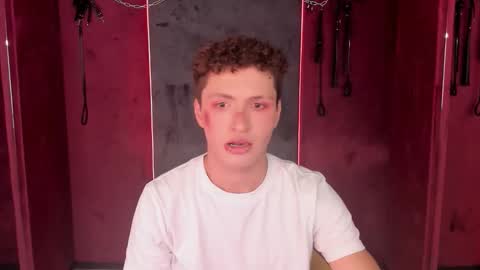 Snapshot of jonny_dark chatting on October 19, 2025, 9:26 pm Jonny online show from October 19, 2025, 9:26 pm